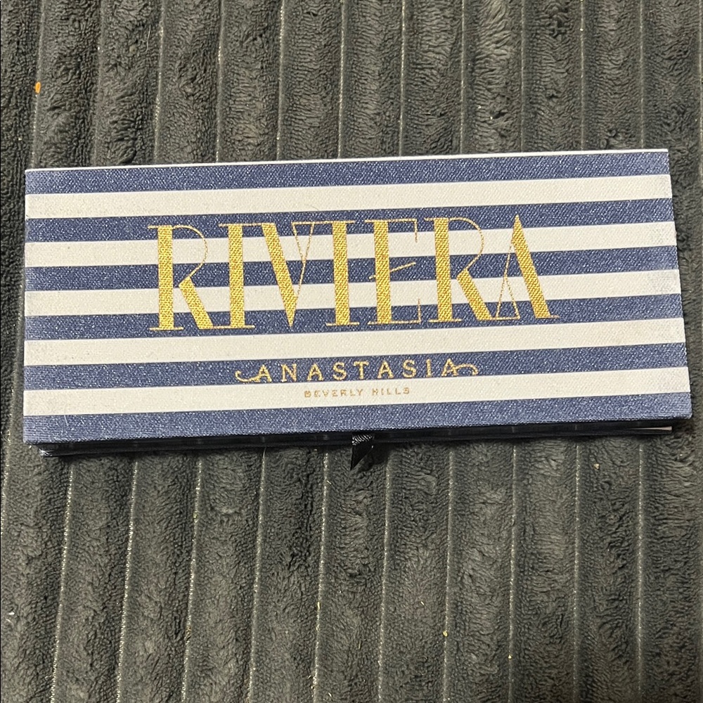 Anastasia Beverly Hills Riviera Striped Palette (box not perfect)